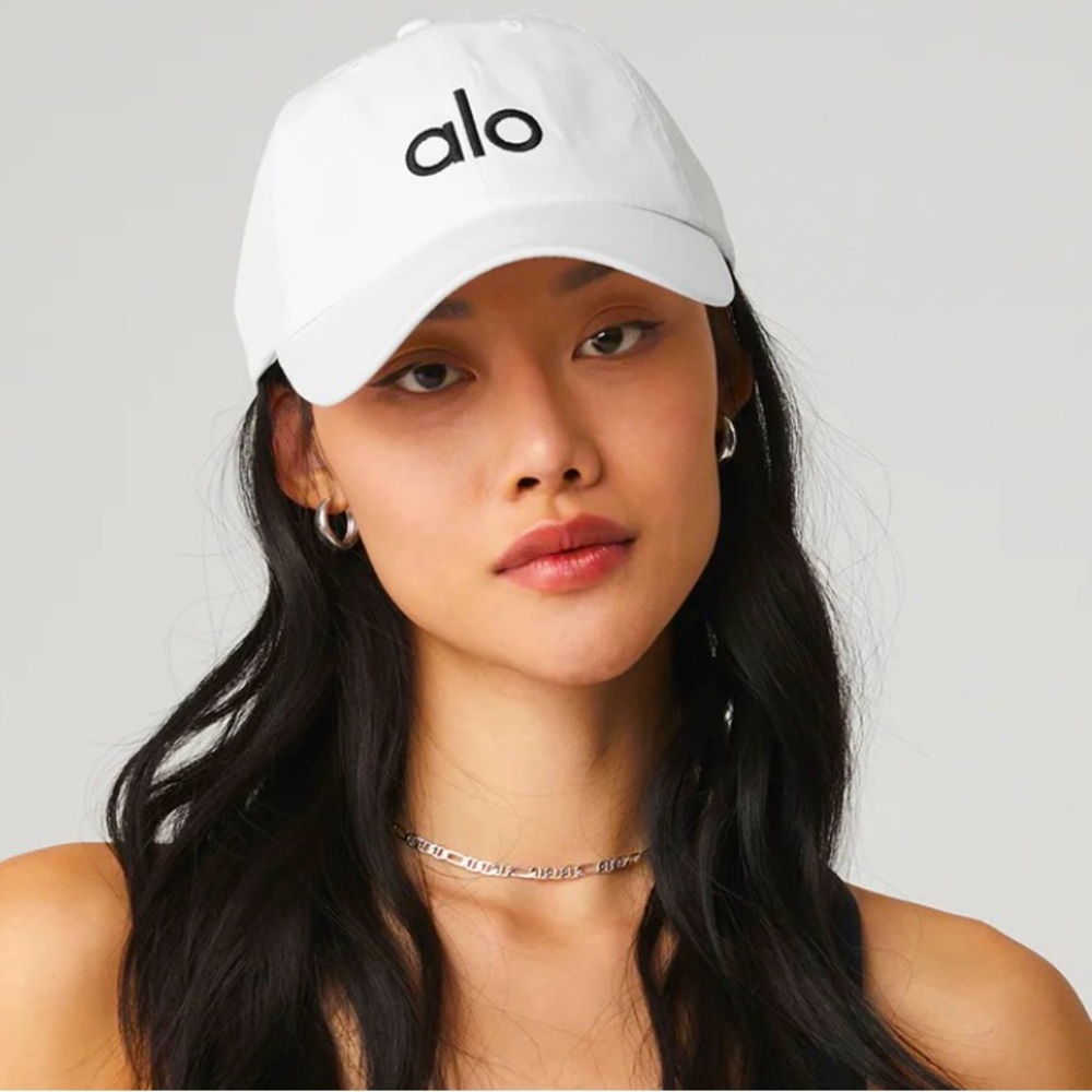 ALO Yoga White Off-Duty Cap